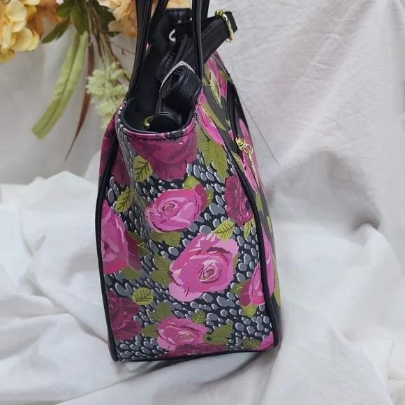 NWT LUV BETSEY SATCHEL - Picture 4 of 8